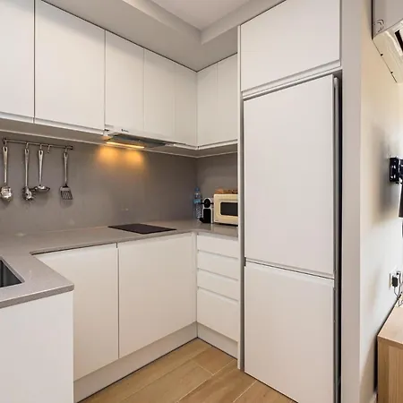 Ao-6 2 Pax Apartment *